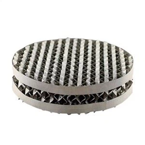 Pacio Colofn Distyllu